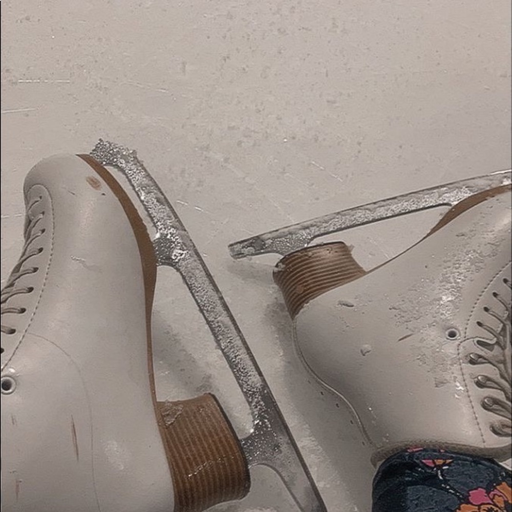 Meet your Posher, Emma